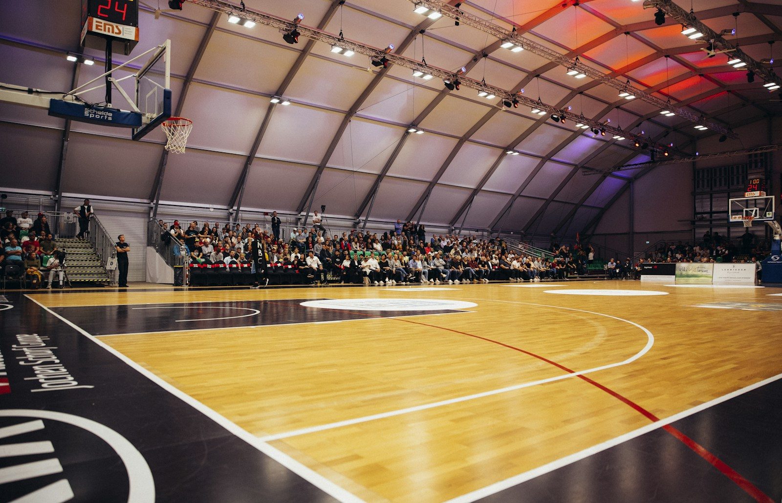 Basketball Floor-Condition Timeout Reset Before Player Props