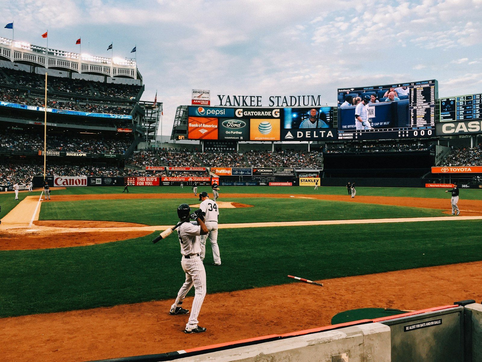 Live Pitch Clock State Check Before Baseball Re-Entry