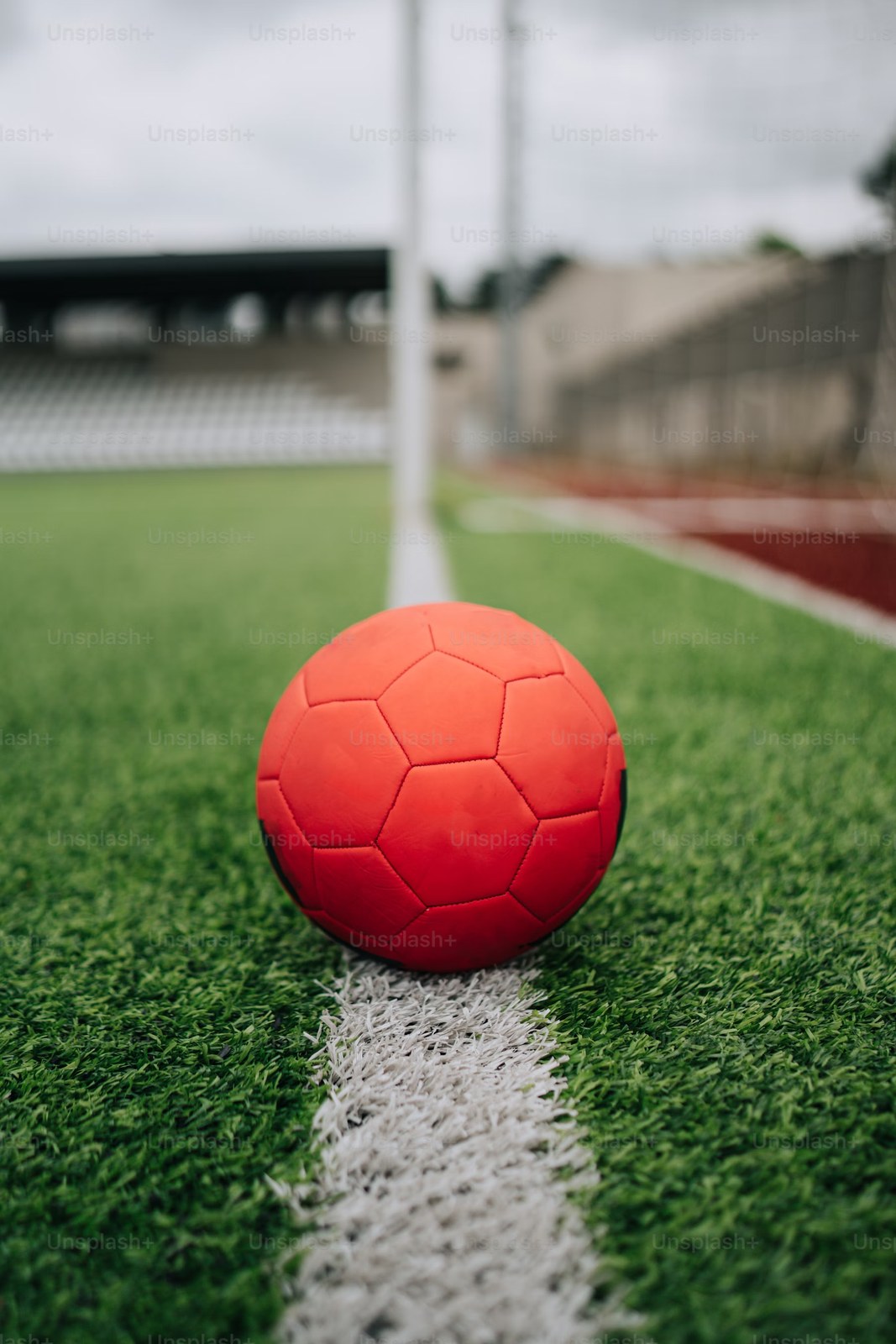 Live Triggers for Goalkeeper Saves Props with Momentum Filters