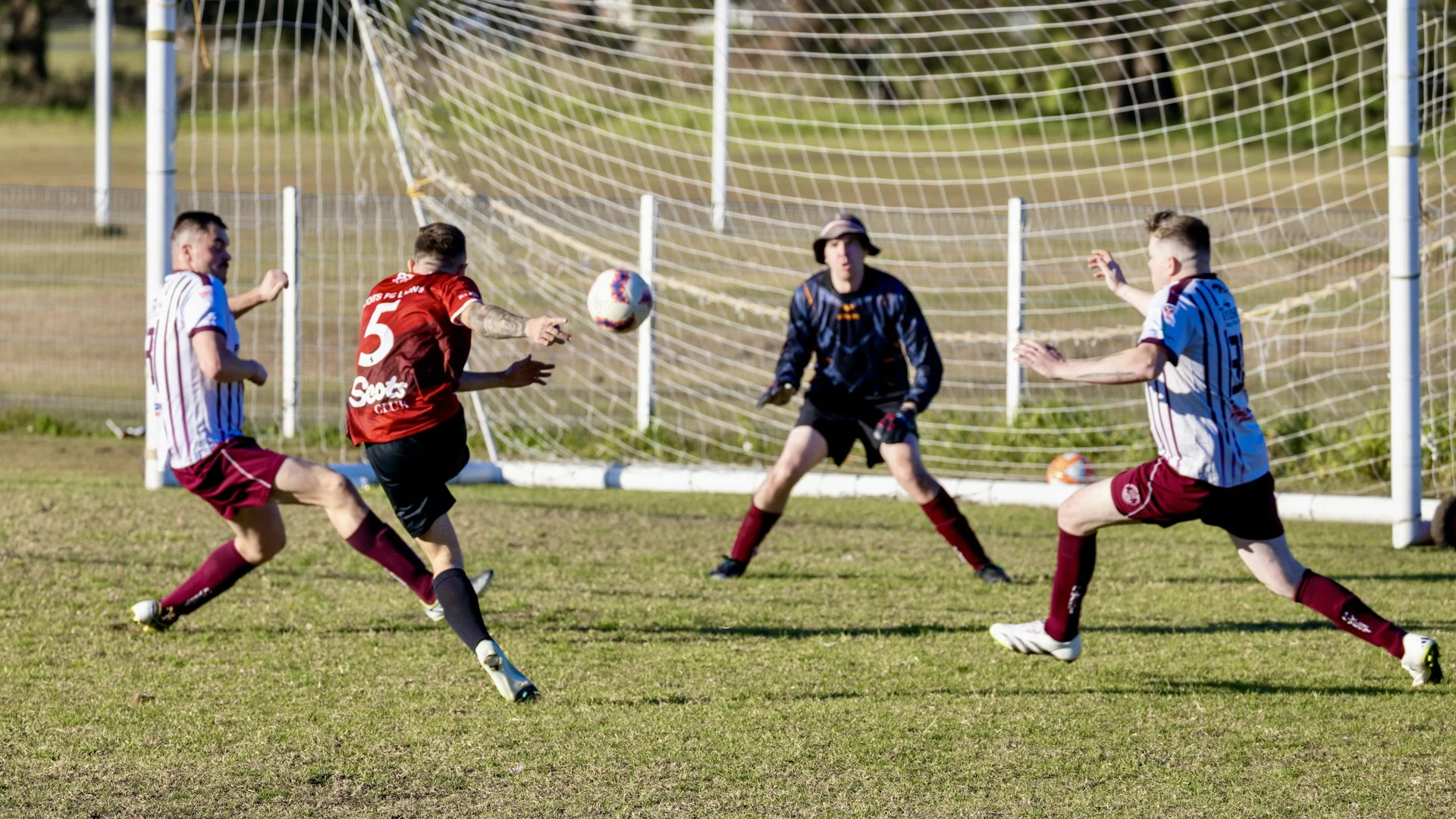 Pre-Match vs Live Betting for In-Play Markets: Best Timing