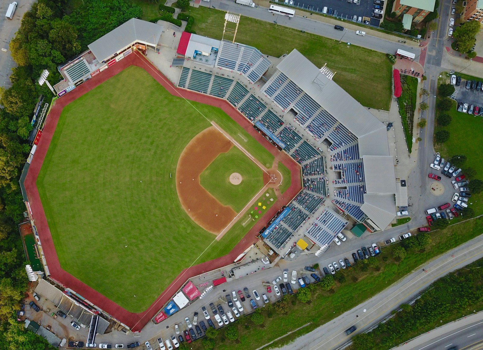 Retractable-Roof Status Checklist Before Baseball Totals