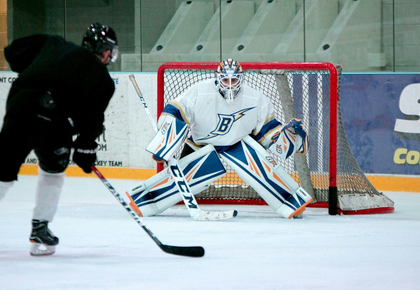 Starting Goalie Confirmation Before Hockey Markets